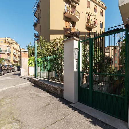 Apartment Guesthost - Close To St Peter