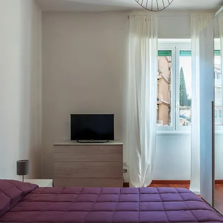 Guesthost - Close To St Peter 로마