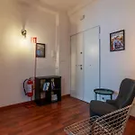 Apartamento Guesthost - Close To St Peter *